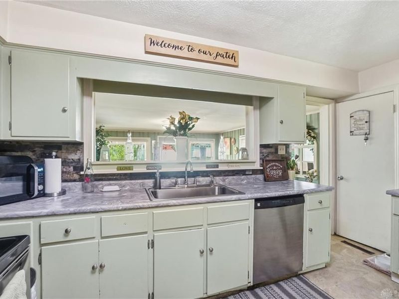 723 Adria Court, Middletown, OH 45044 Photo 8