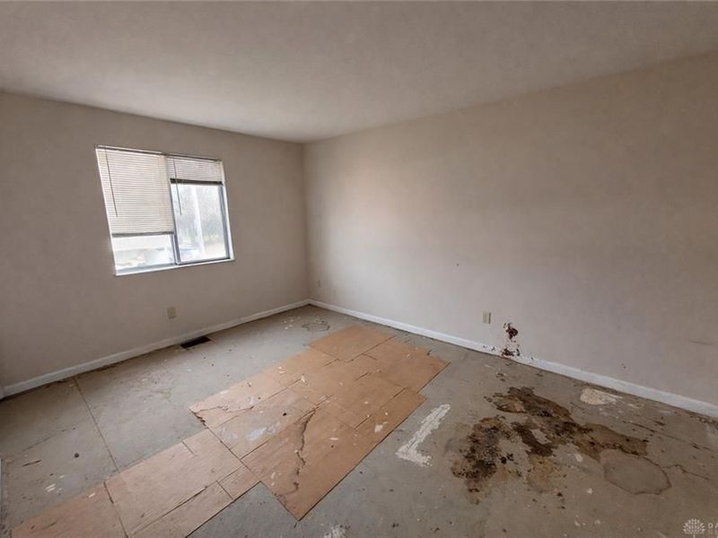 5675 Coach Drive, Unit D, Dayton, OH 45440 Photo 7