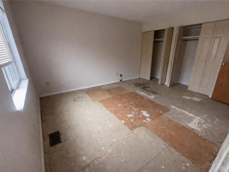 5675 Coach Drive, Unit D, Dayton, OH 45440 Photo 9