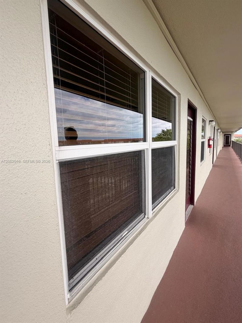 13255 SW 9th Ct, Unit 413G, Pembroke Pines, FL 33027 Photo