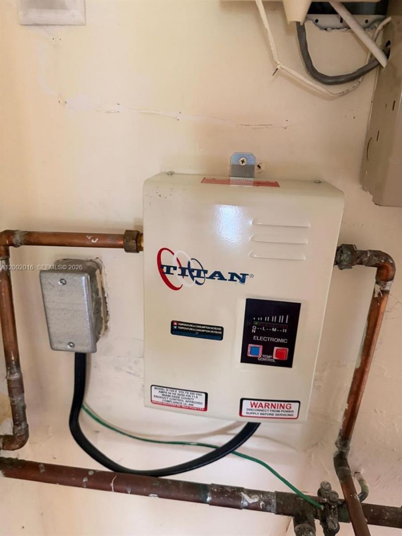 13255 SW 9th Ct, Unit 413G, Pembroke Pines, FL 33027 Photo