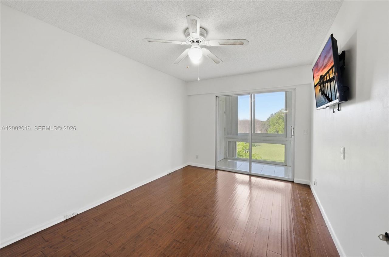 13255 SW 9th Ct, Unit 413G, Pembroke Pines, FL 33027 Photo