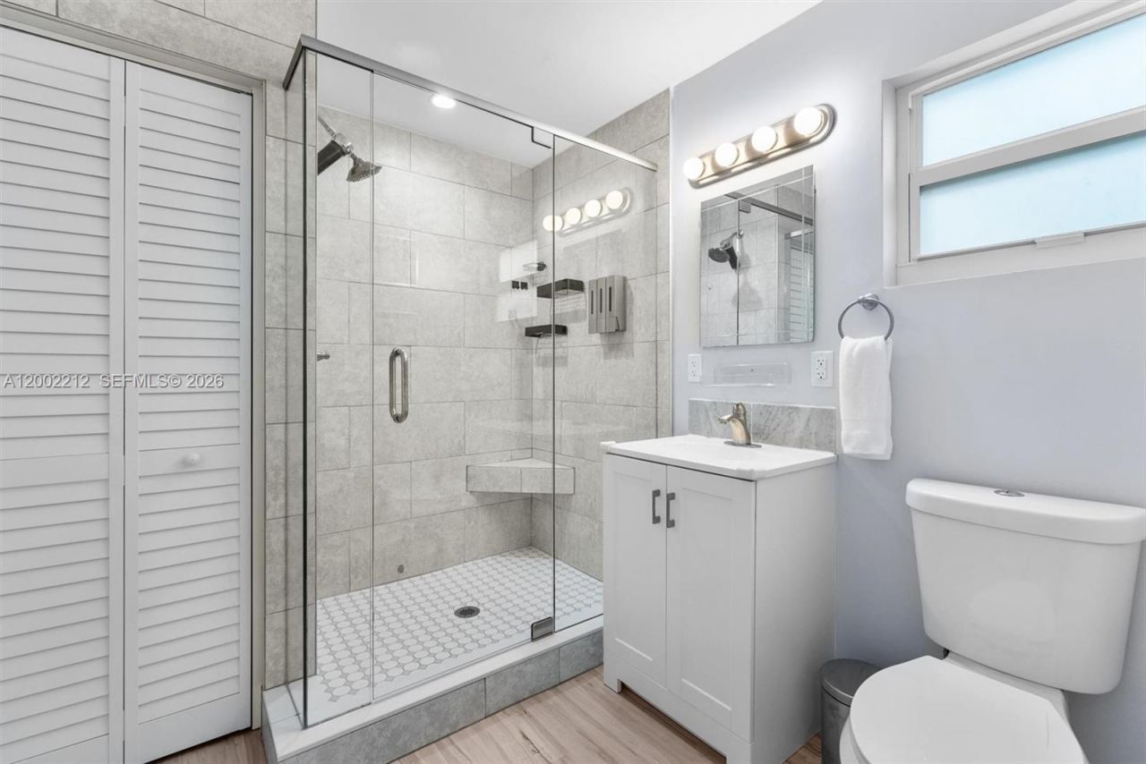 230 SW 12th Ave, Fort Lauderdale, FL 33312 Photo