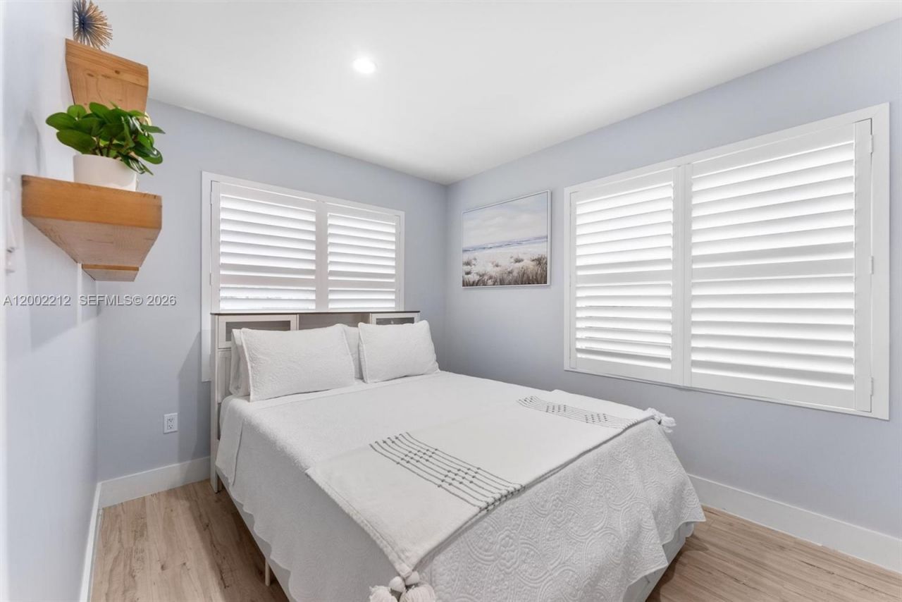 230 SW 12th Ave, Fort Lauderdale, FL 33312 Photo