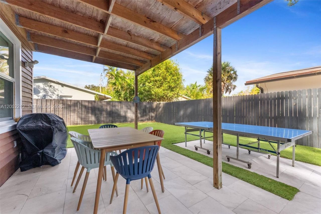 230 SW 12th Ave, Fort Lauderdale, FL 33312 Photo