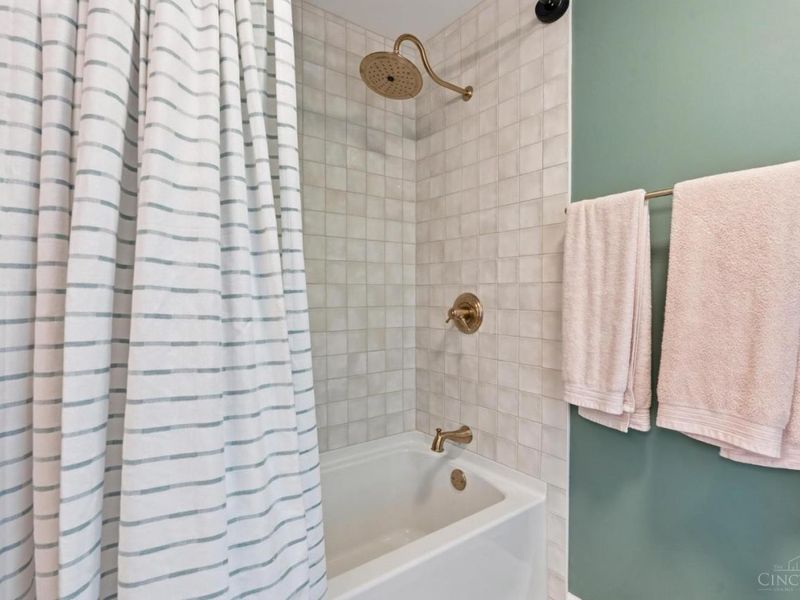 6590 E Lake Shore Drive, Hillsboro, OH 45133 Photo 38