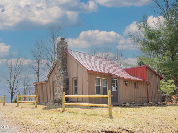 94-98 Lakeland Road, Hadley, NY 12835