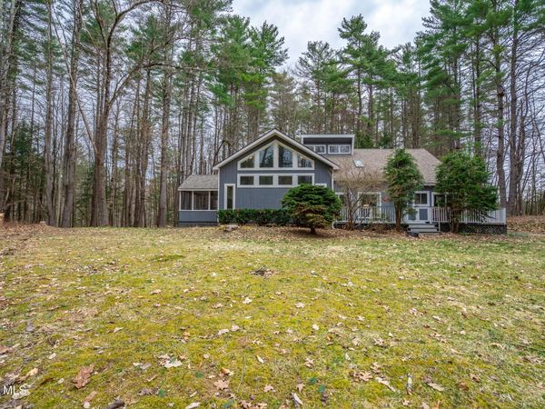 6 Nicklaus Drive, Wilton, NY 12831