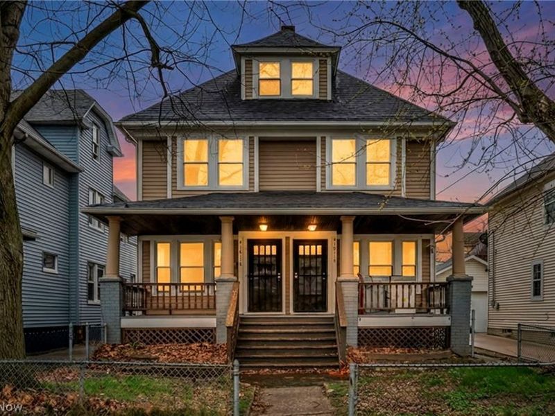 10116 North Boulevard , Cleveland, OH 44108 Photo 1