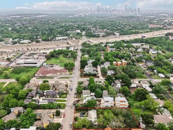 4411 Banister LN, Austin, TX 78745