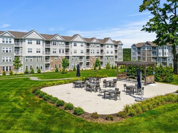 5 Peters Farm Way, Unit 307, Westborough, MA 01581