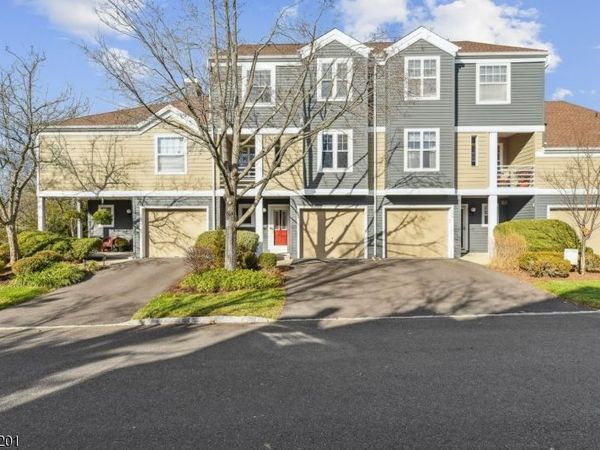 155 Northfield Rd, Bridgewater, NJ 08807