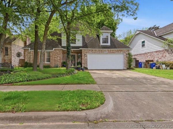 3813 W Fort Worth Street , Broken Arrow, OK 74012