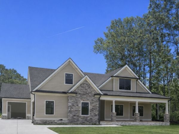 947 Lake Varner Drive, Covington, GA 30014