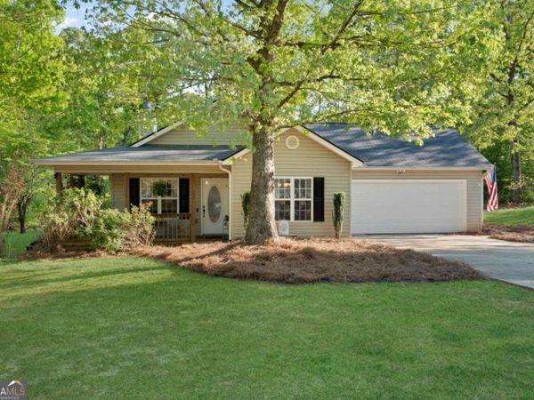 5320 Morgan Manor Drive, Lula, GA 30554