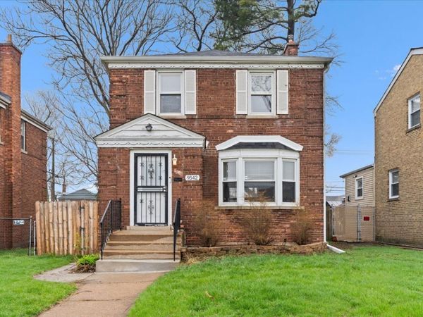 9542 S Campbell Avenue , Evergreen Park, IL 60805