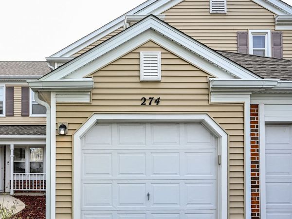274 Greensboro Court , Unit 5, Elk Grove Village, IL 60007