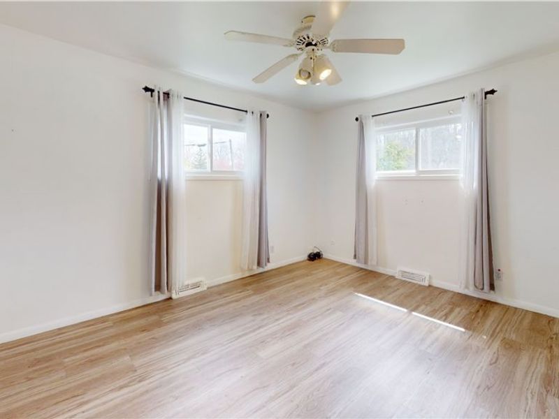 2063 Marshfield Road, Mayfield Heights, OH 44124 Photo 15