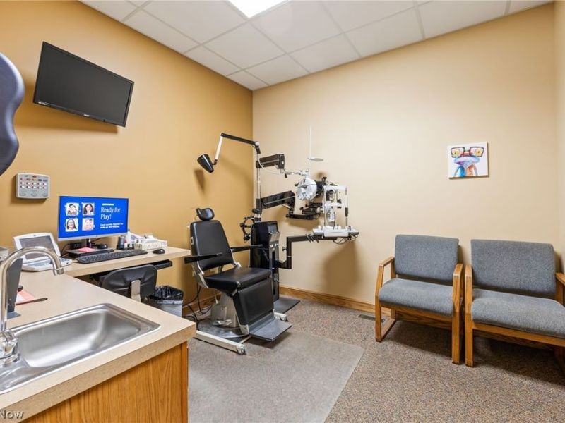 665 Briarthorn Crescent Drive, Wadsworth, OH 44281 Photo 19