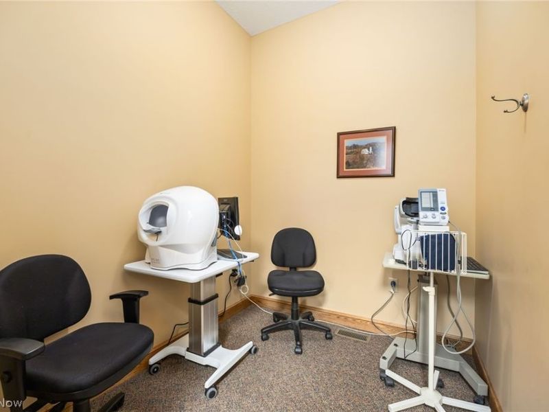 665 Briarthorn Crescent Drive, Wadsworth, OH 44281 Photo 23