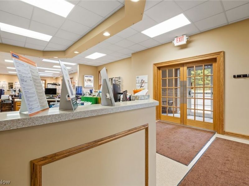 665 Briarthorn Crescent Drive, Wadsworth, OH 44281 Photo 8