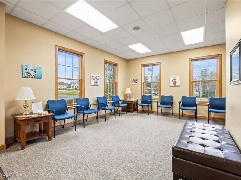 665 Briarthorn Crescent Drive, Wadsworth, OH 44281 Photo 9