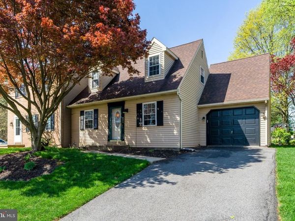 450 DAISY LANE , LANCASTER, PA 17602