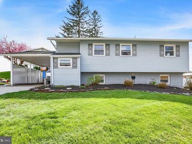 129 SHIRLEY DRIVE , MIDDLETOWN, PA 17057