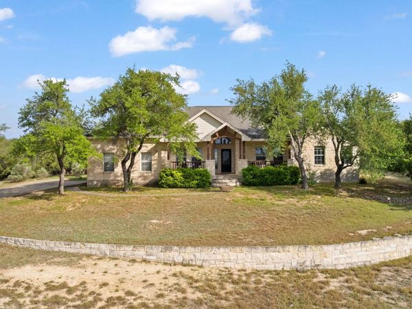 10045 W Cave LOOP , Dripping Springs, TX 78620