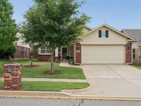 915 Ringwood Street, Norman, OK 73069