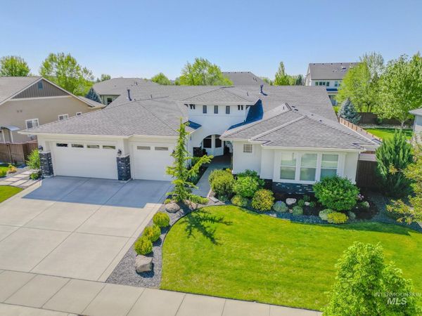 2061 N Synergy Ave, Eagle, ID 83616