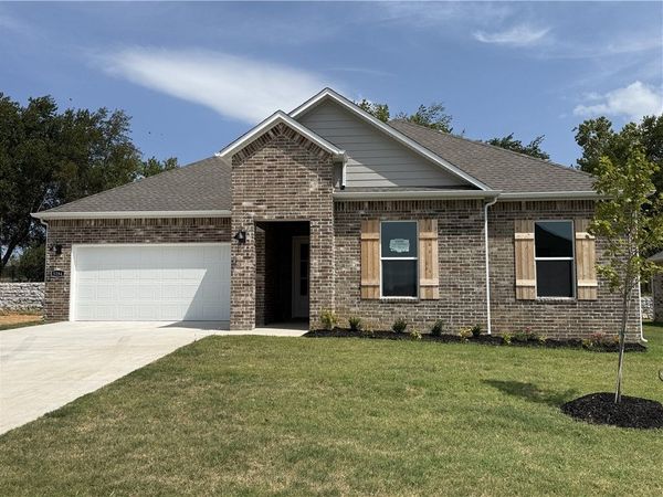 5284 Annika Avenue, Springdale, AR 72762