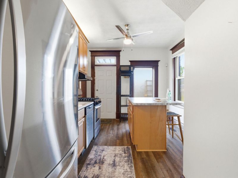 1266 Eastwood Avenue , Columbus, OH 43203 Photo 6