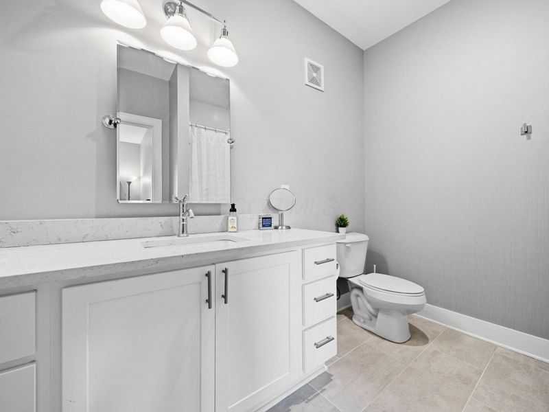 1670 E Broad Street, Unit 201, Columbus, OH 43203 Photo 27