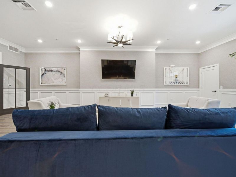 1670 E Broad Street, Unit 201, Columbus, OH 43203 Photo 38