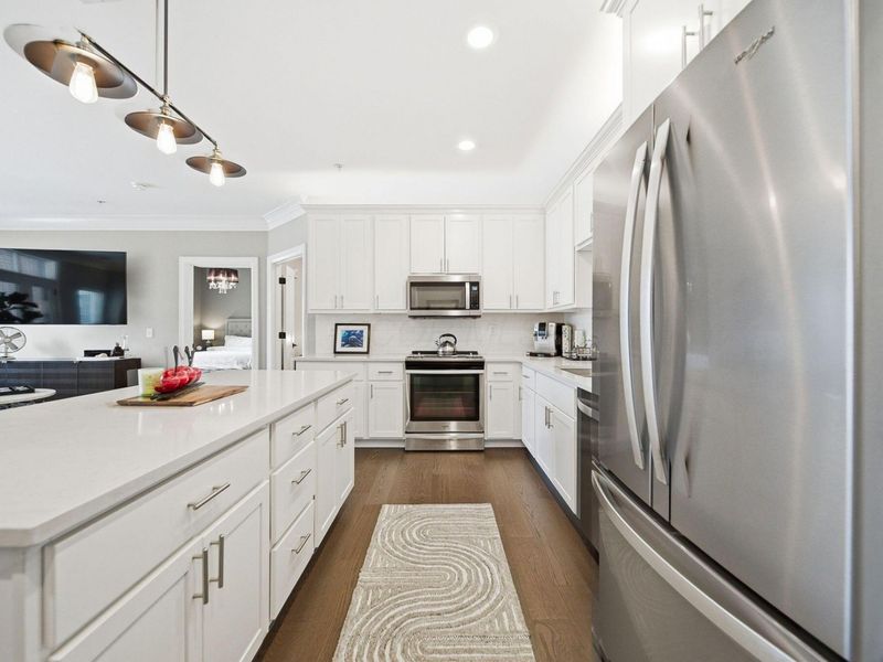 1670 E Broad Street, Unit 201, Columbus, OH 43203 Photo 8