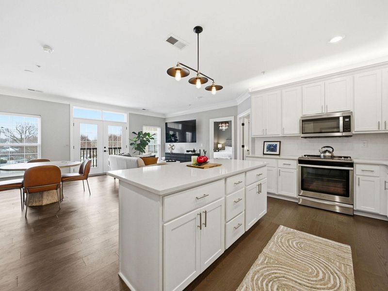 1670 E Broad Street, Unit 201, Columbus, OH 43203 Photo 9