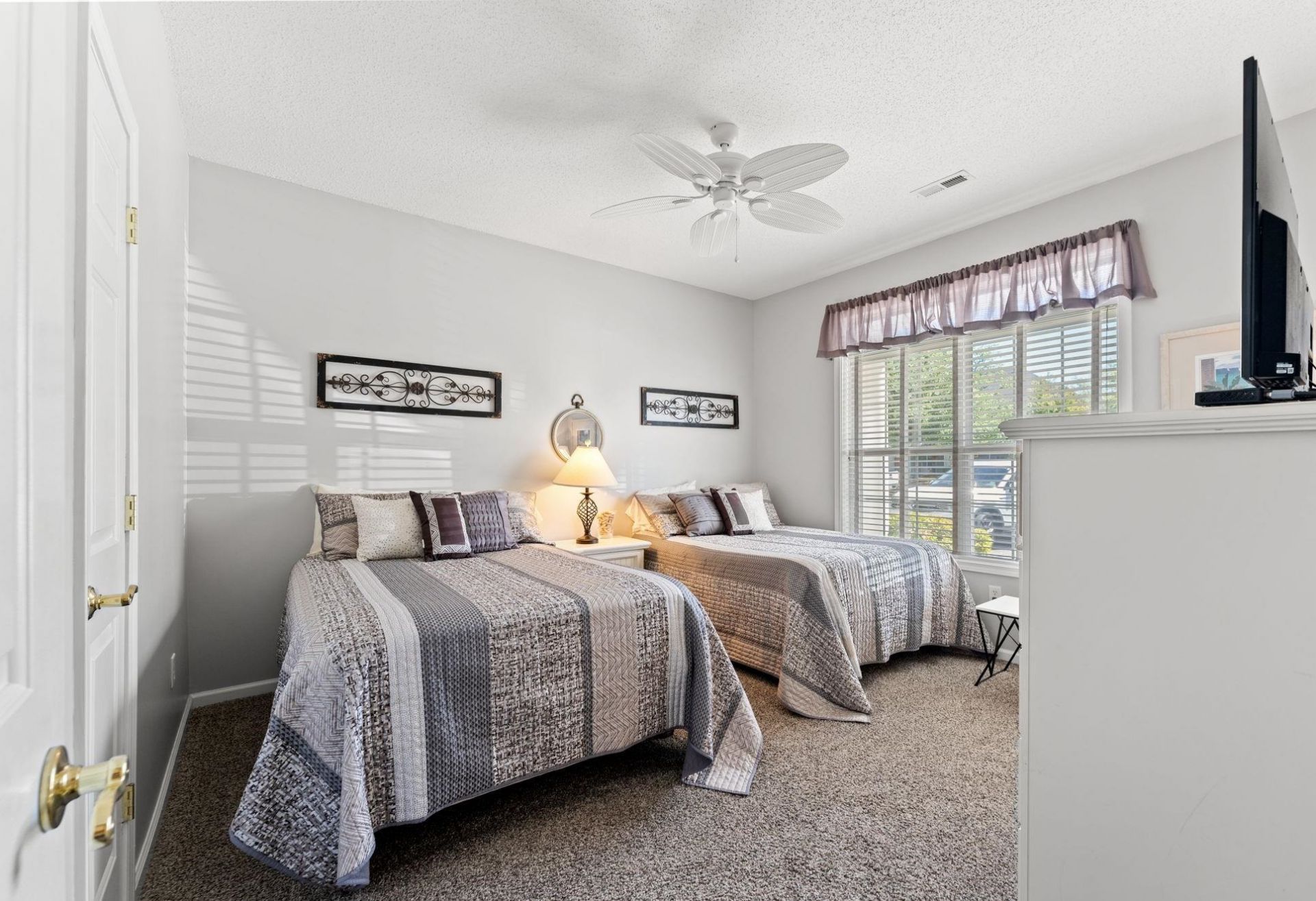 114 Scotch Broom Dr. Photo 14