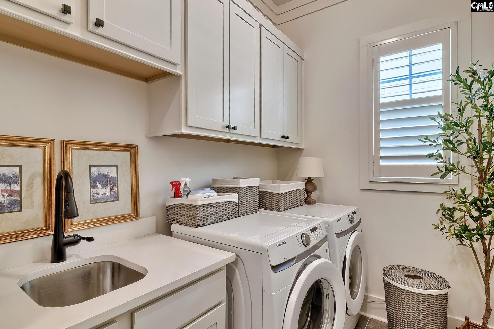 1063 Arbor Stroll Way  Photo 8