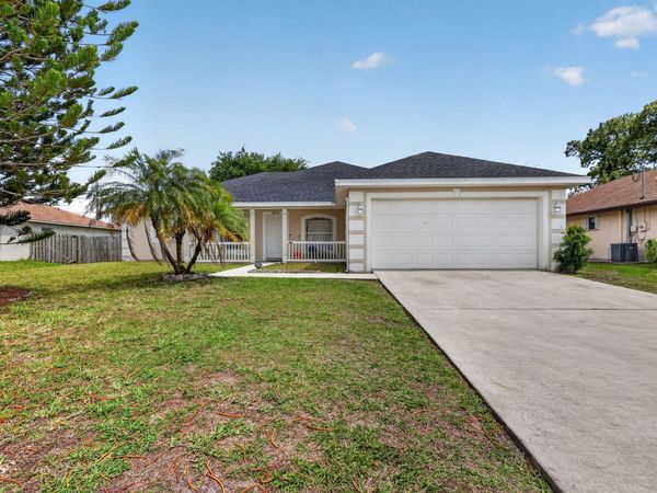2979 SW Moody Terrace, Port St. Lucie, FL 34953