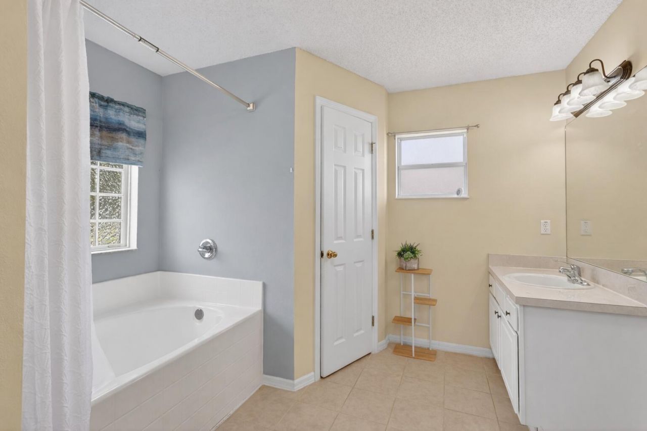2979 SW Moody Terrace, Port Saint Lucie, FL 34953 Photo