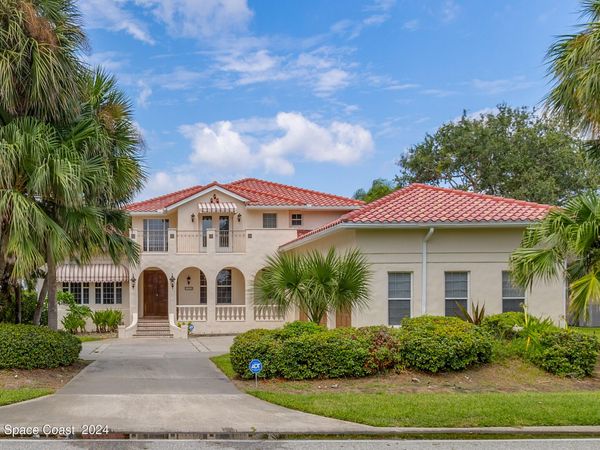 1630 Pine Street, Melbourne Beach, FL 32951