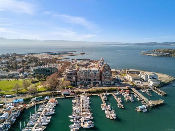 21 Dallas Rd , Unit 714, Victoria, BC V8V 4Z9