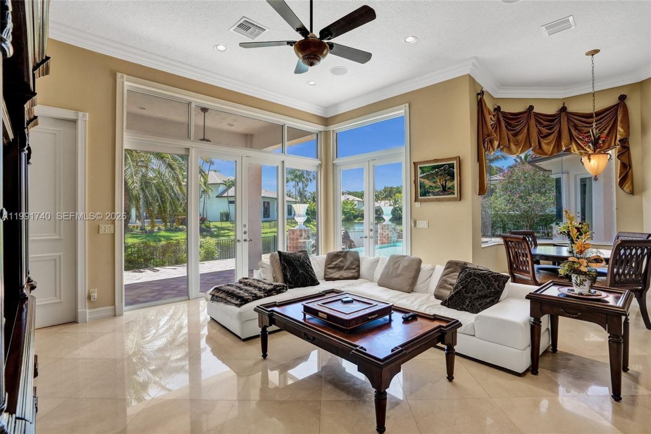 730 Leigh Palm Ave, Plantation, FL 33324 Photo