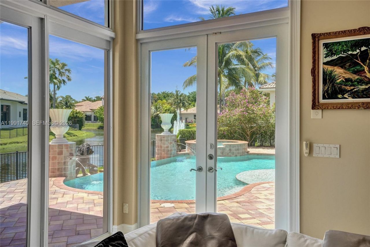 730 Leigh Palm Ave, Plantation, FL 33324 Photo