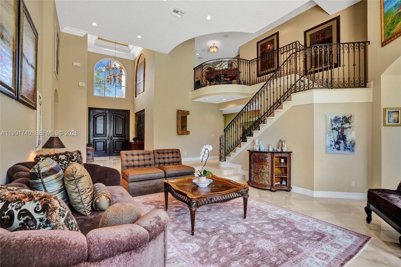 730 Leigh Palm Ave, Plantation, FL 33324 Photo