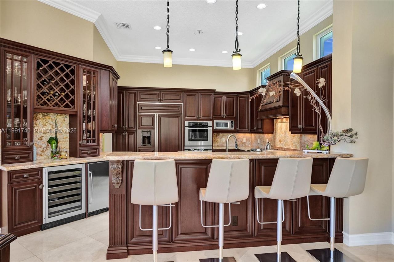 730 Leigh Palm Ave, Plantation, FL 33324 Photo