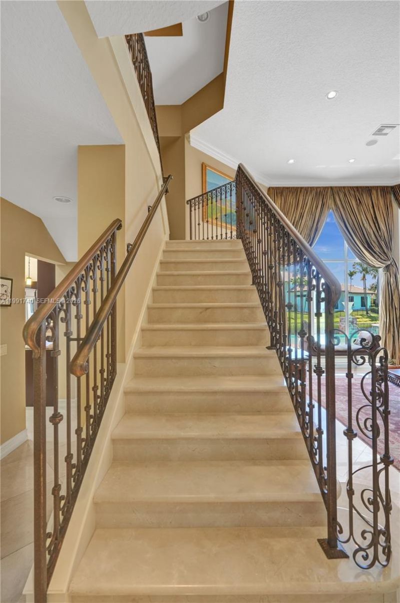 730 Leigh Palm Ave, Plantation, FL 33324 Photo