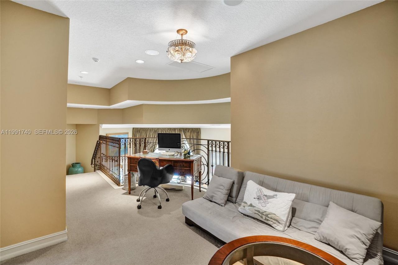 730 Leigh Palm Ave, Plantation, FL 33324 Photo