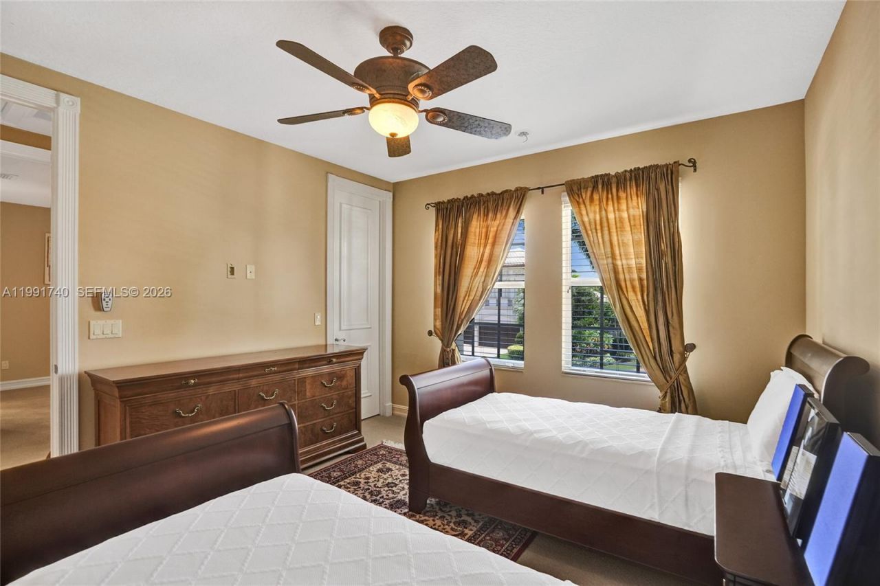 730 Leigh Palm Ave, Plantation, FL 33324 Photo